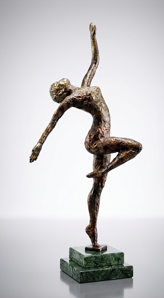 Maquette - Dancing In The Moonlight